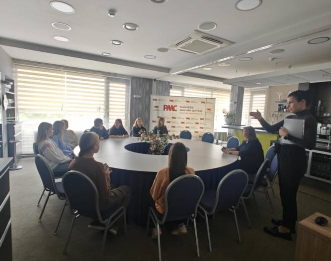 Progimnazistai svečiuose: pažintis su svetingumo pasauliu