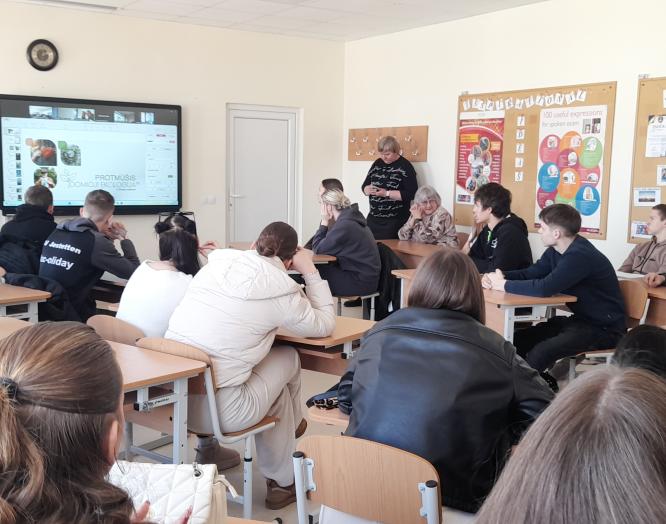 Žemės dieną minėjome gilindami ekologines žinias