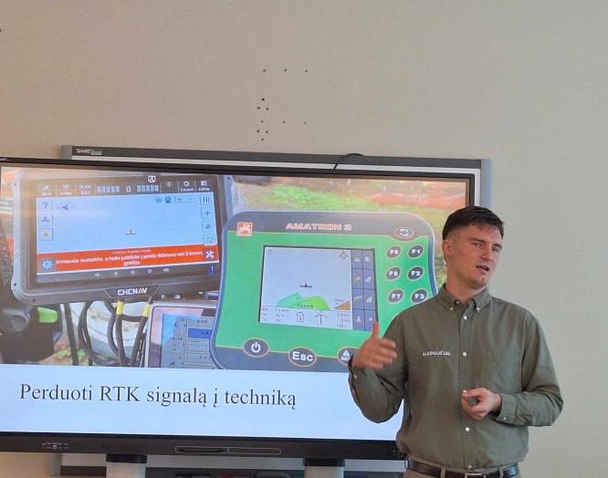 Bepiločių orlaivių technologijos, automatinis vairavimas, dirbtinis intelektas ir kiti aktualūs technologiniai sprendimai ir jų pritaikymas žemės ūkyje.