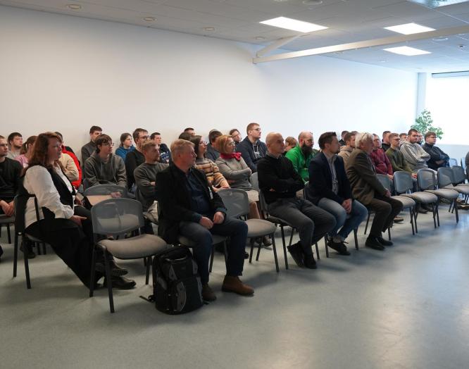 Darbdavių mugė – ryšiai, galimybės ir šiltas bendravimas.