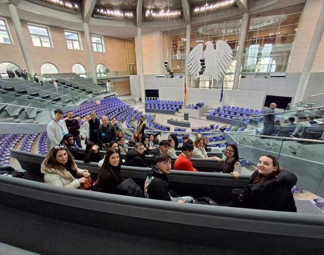 Europos balsas Berlyne: mokinių ir mokytojų patirtys Bundestage