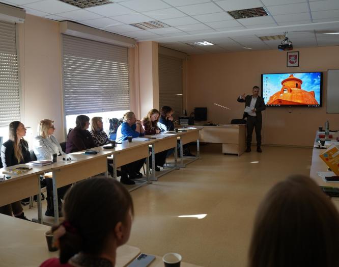 Kompleksinis požiūris į autizmo spektro mokinių ugdymą