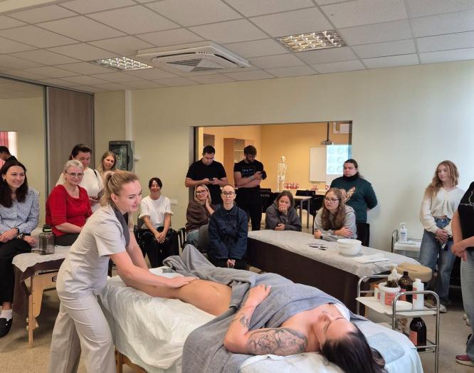 Mokinių pažintis su „Body Strategist“ procedūromis
